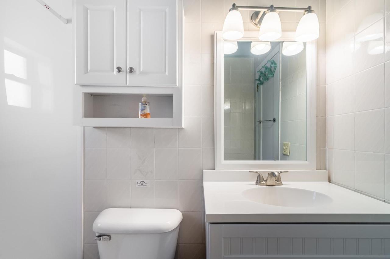 Cute One Bedroom At The Coral Resort Apts Clearwater Beach Exterior foto